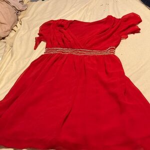 Chic Red Formal Dress with Embellished Waist